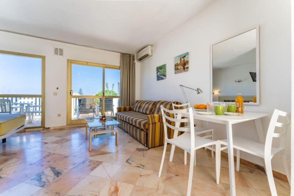 Ct 103 - Faro'S Romana Playa Studio 142 Marbella Eksteriør billede